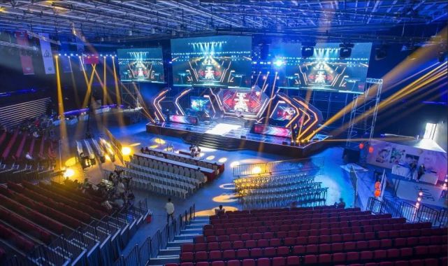 扩大其全球 扩大其全球