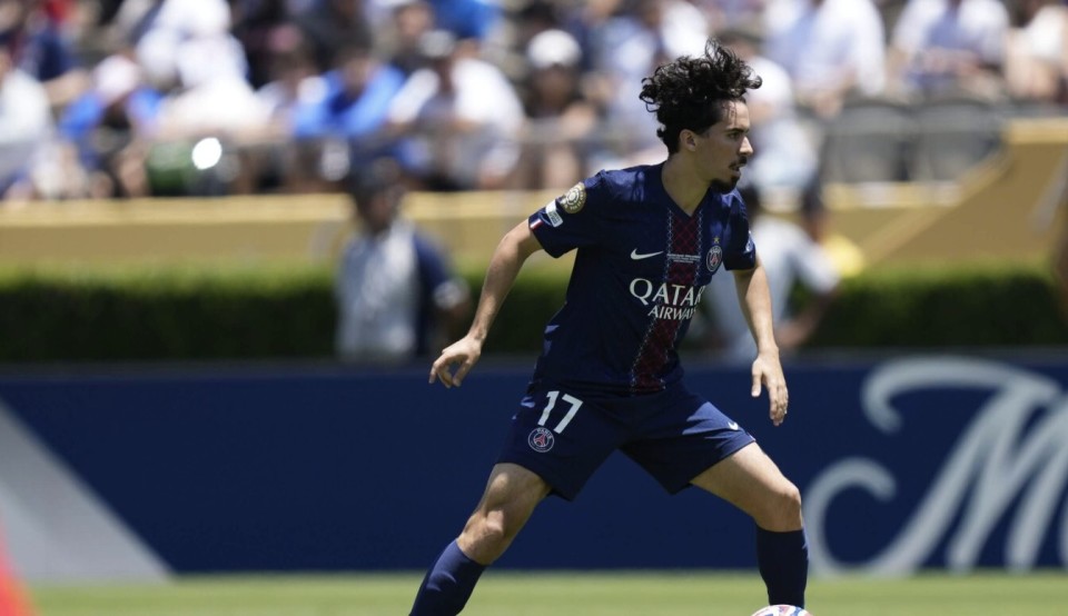 得更加自信 得更加自信