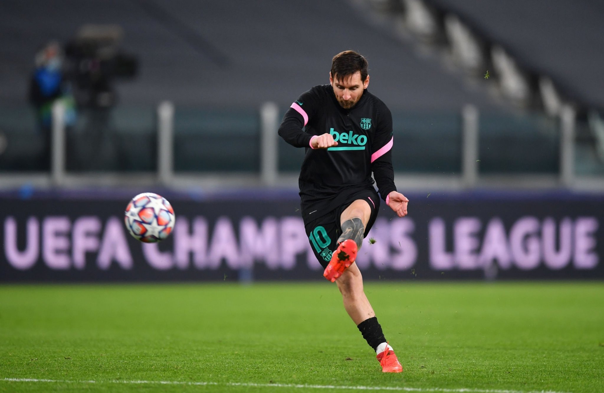 诺伊尔复出 诺伊尔复出