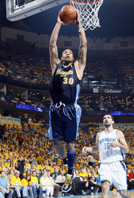 骆建佑显得 骆建佑显得